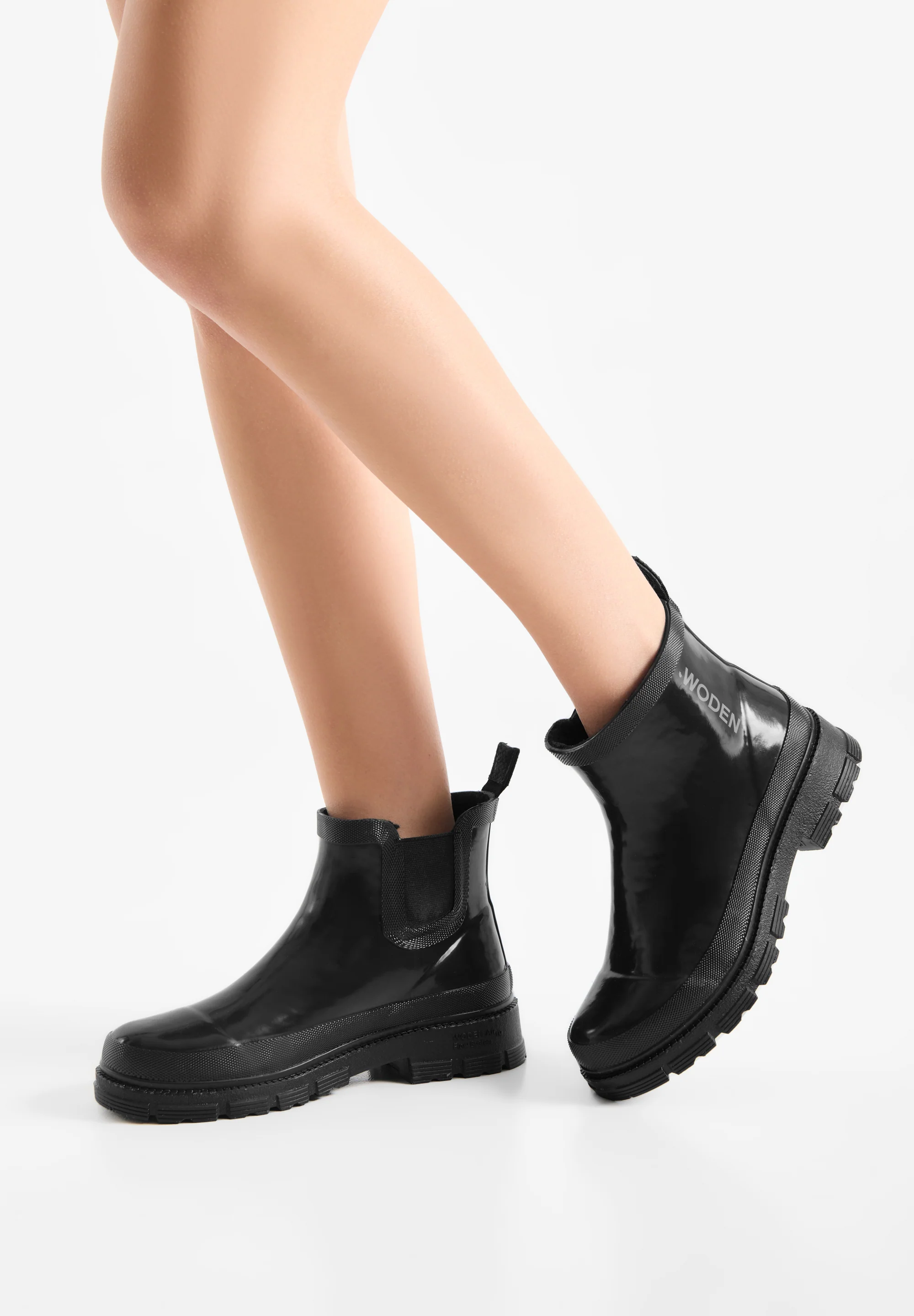 Alison Glossy Warm - Black - Image 5