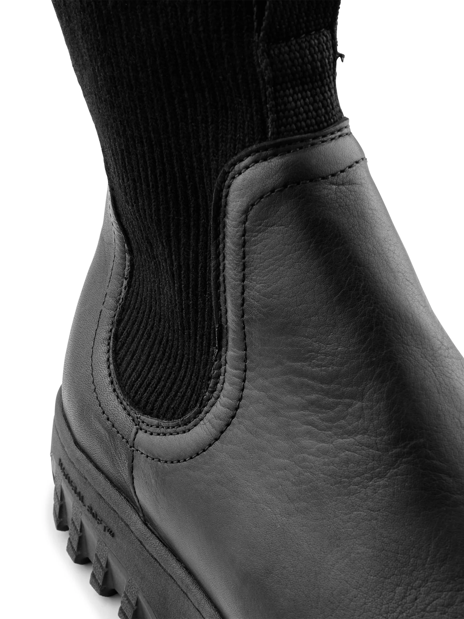 Lucy Track High Leather - Black - Image 8