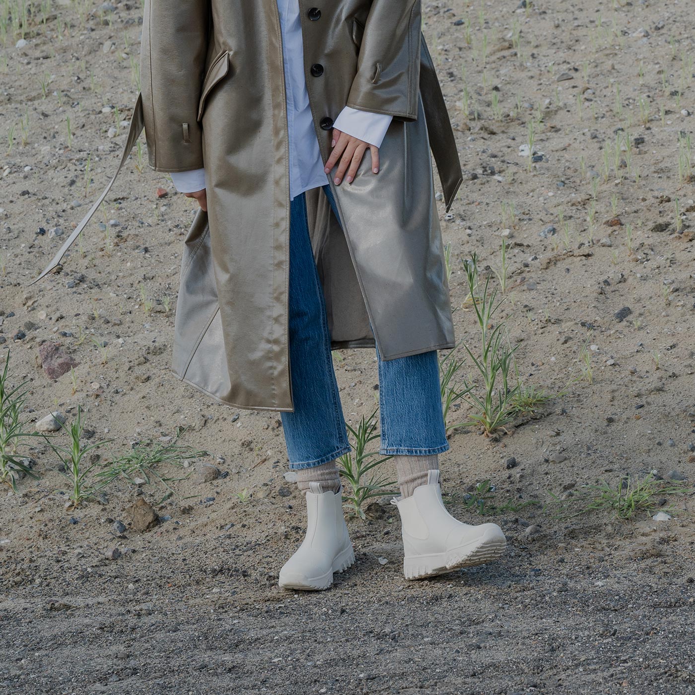 Magda Track Waterproof Reflective - Ivory - Image 4