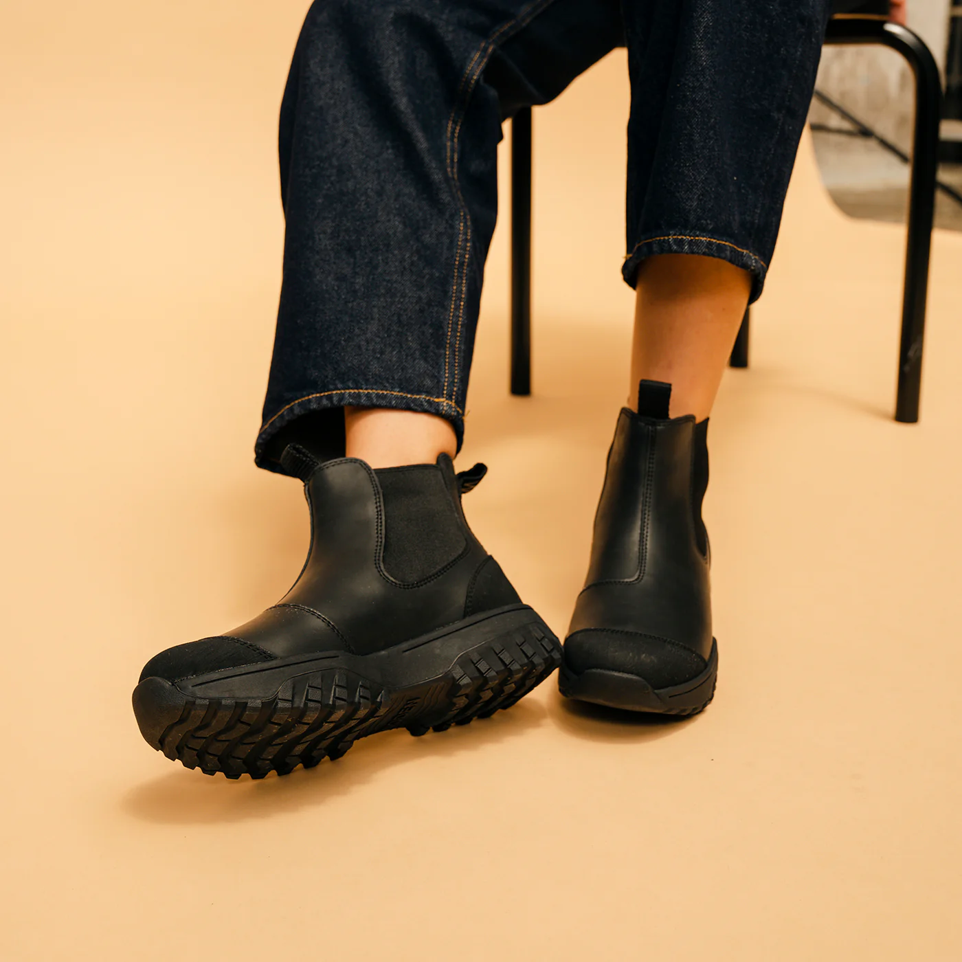Magda Track Waterproof - Black - Image 9