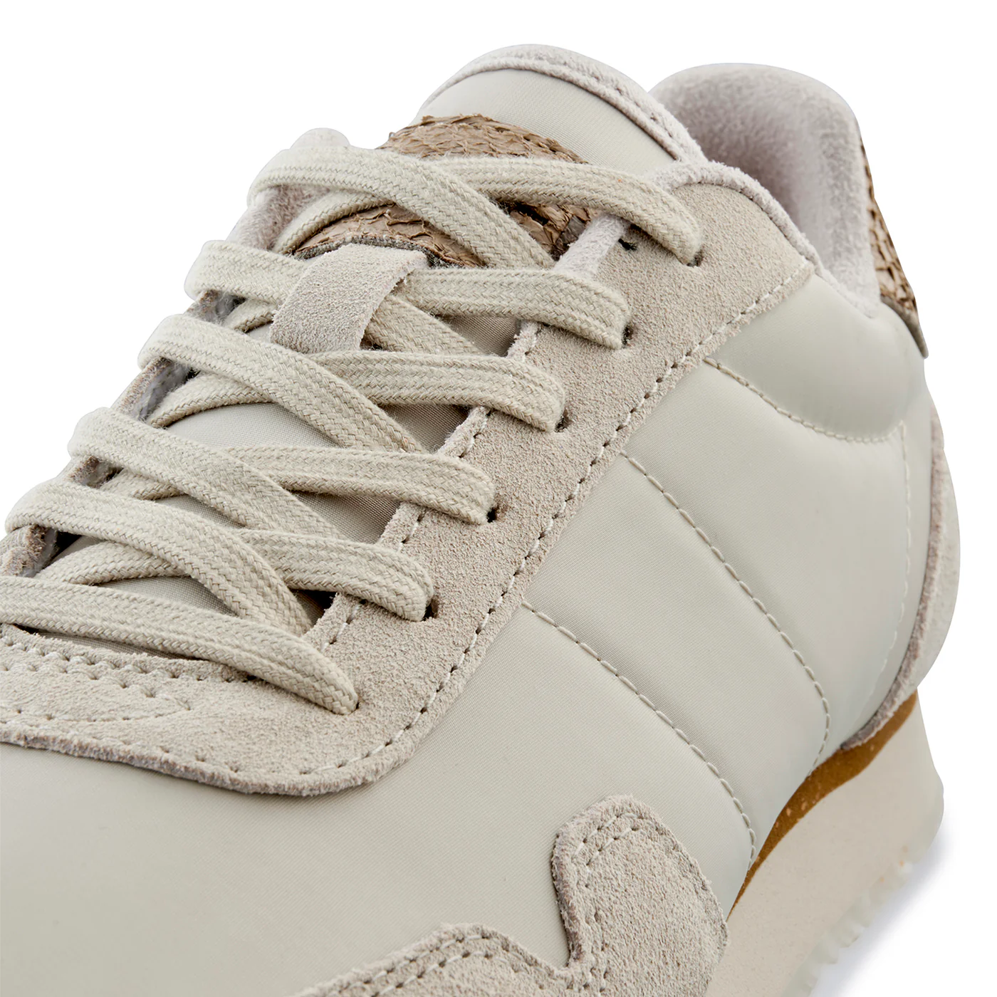 Nora III Leather - Silver Lining - Image 9