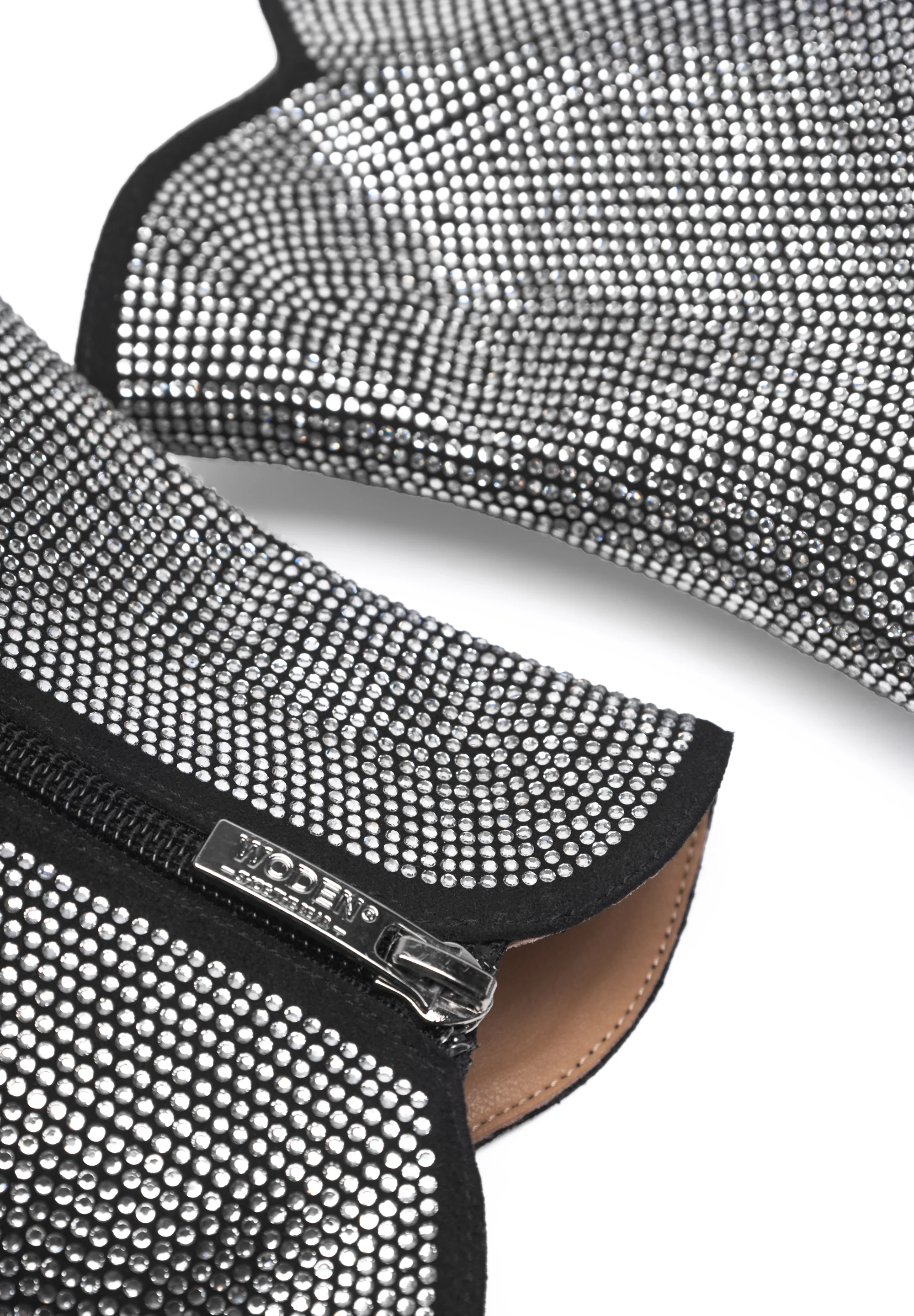 Saga Zip Crystal - Black - Image 4