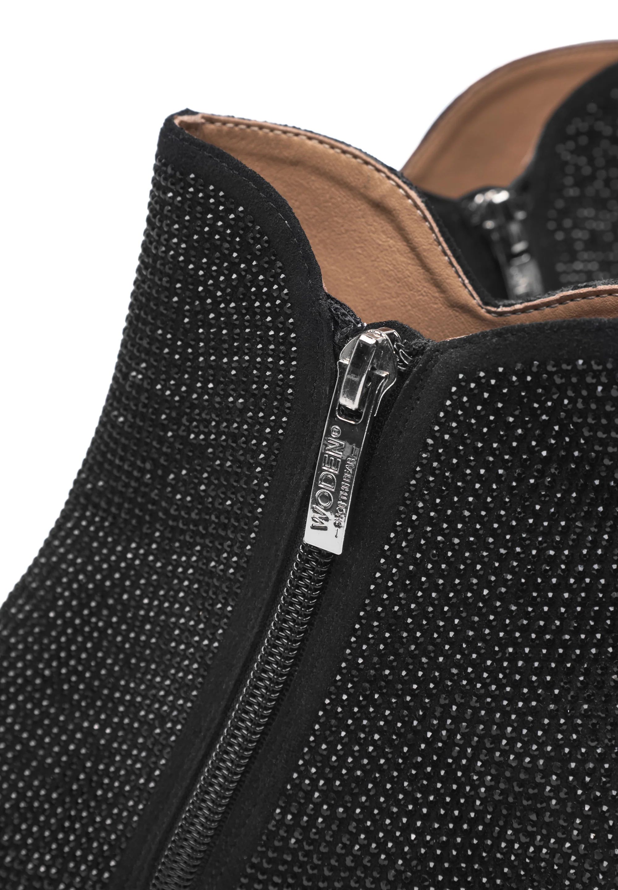 Saga Zip Crystal - Black/Black - Image 4