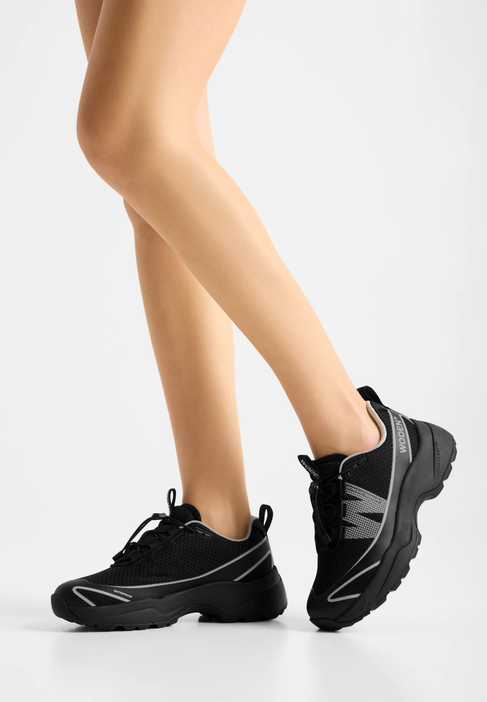 Selma Waterproof - Black - Image 5