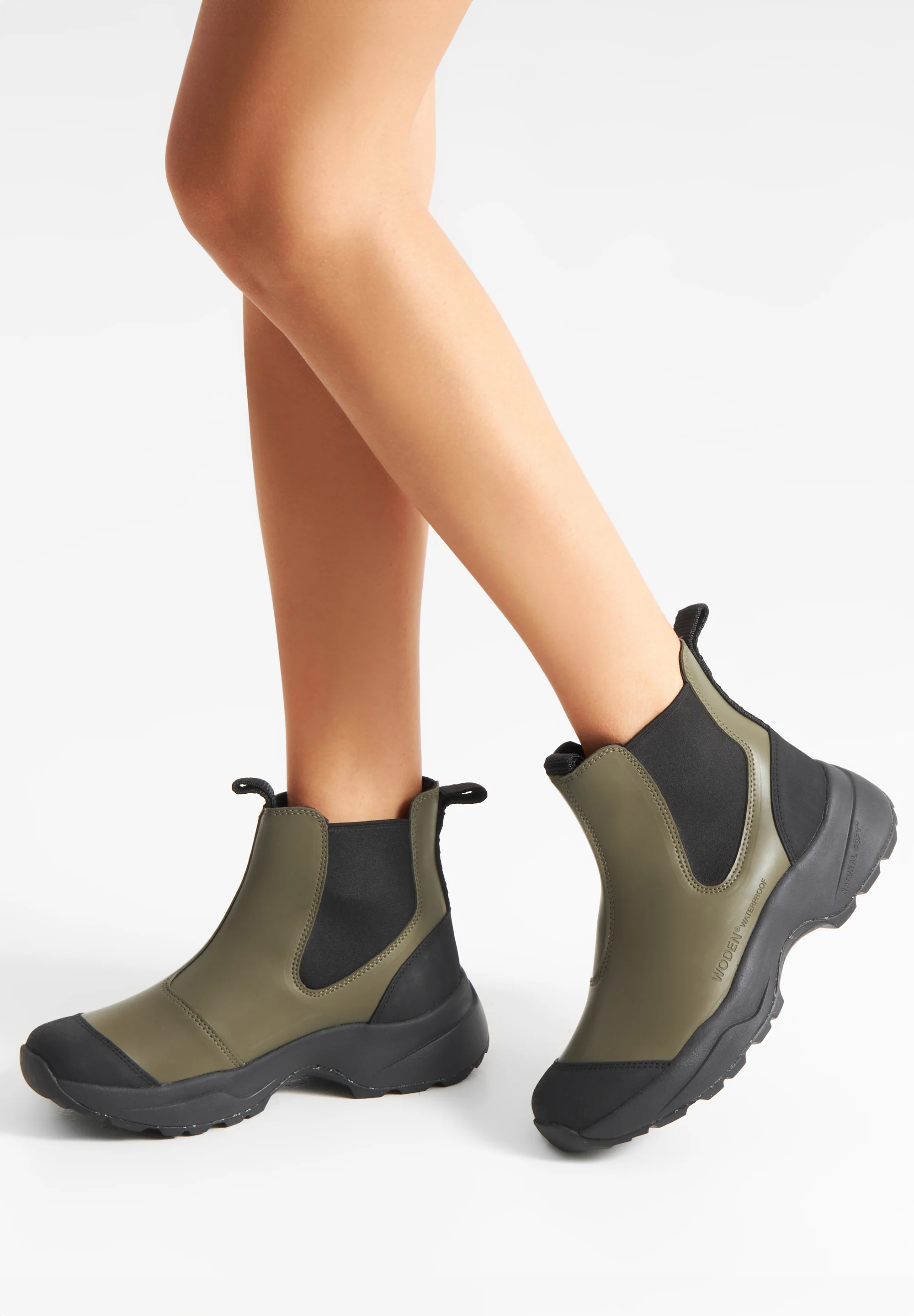 Siri Waterproof - Dark Olive/Black - Image 5