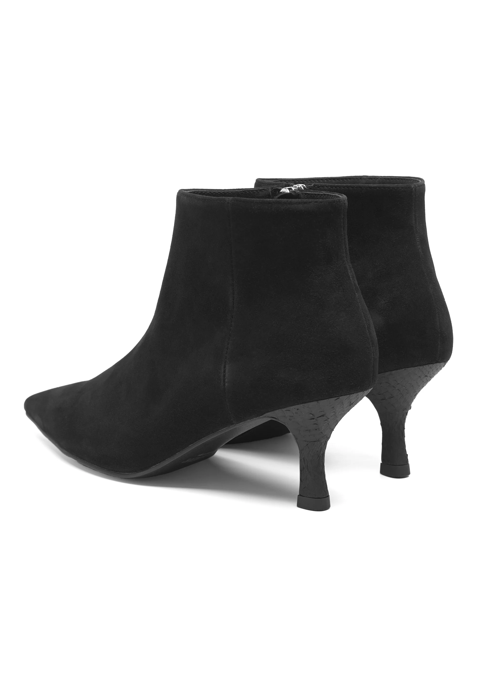 Vera S - Black - Image 3